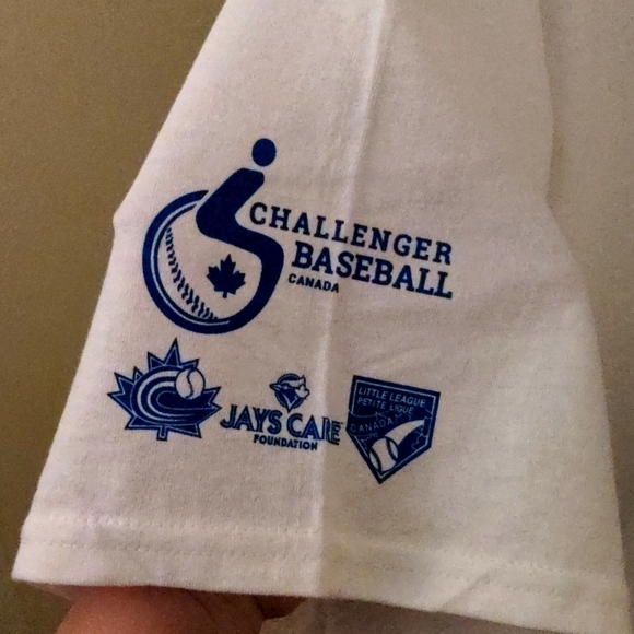 ❤️ PILLAR 11 Toronto Blue Jays Tee L - Picture 3 of 8